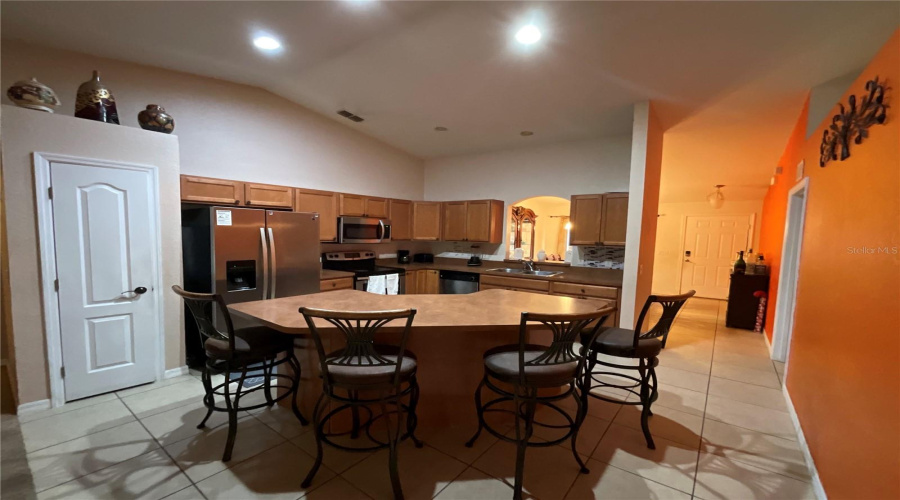DAVENPORT, Florida 33837, 4 Bedrooms Bedrooms, ,2 BathroomsBathrooms,Residential,For Sale,CAPTAIN HOOK,0,MFRO6331355