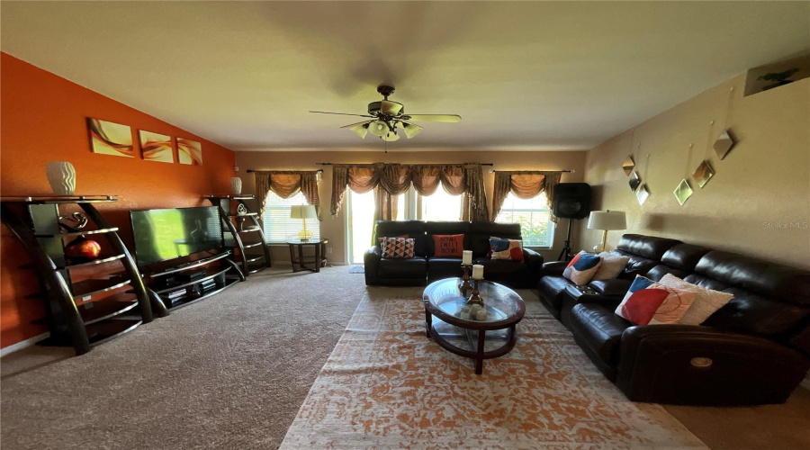 DAVENPORT, Florida 33837, 4 Bedrooms Bedrooms, ,2 BathroomsBathrooms,Residential,For Sale,CAPTAIN HOOK,0,MFRO6331355