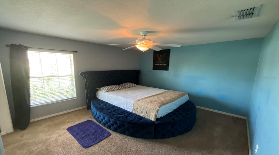 DAVENPORT, Florida 33837, 4 Bedrooms Bedrooms, ,2 BathroomsBathrooms,Residential,For Sale,CAPTAIN HOOK,0,MFRO6331355
