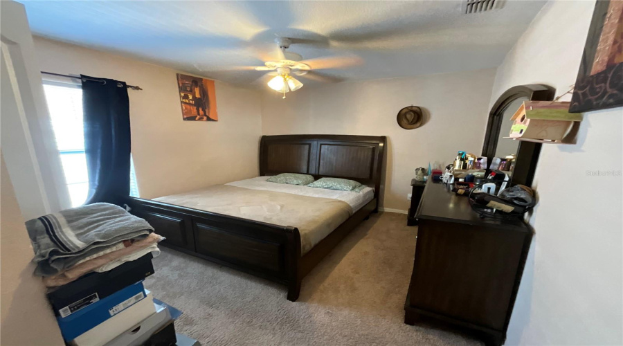 DAVENPORT, Florida 33837, 4 Bedrooms Bedrooms, ,2 BathroomsBathrooms,Residential,For Sale,CAPTAIN HOOK,0,MFRO6331355