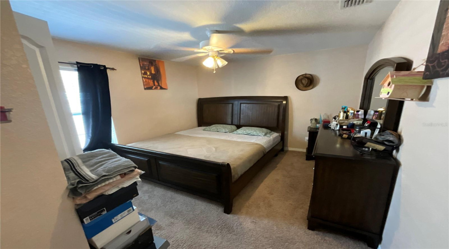 DAVENPORT, Florida 33837, 4 Bedrooms Bedrooms, ,2 BathroomsBathrooms,Residential,For Sale,CAPTAIN HOOK,0,MFRO6331355