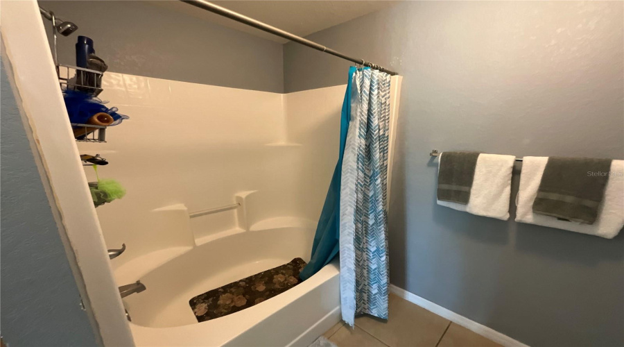 DAVENPORT, Florida 33837, 4 Bedrooms Bedrooms, ,2 BathroomsBathrooms,Residential,For Sale,CAPTAIN HOOK,0,MFRO6331355