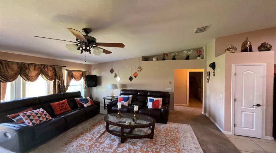 DAVENPORT, Florida 33837, 4 Bedrooms Bedrooms, ,2 BathroomsBathrooms,Residential,For Sale,CAPTAIN HOOK,0,MFRO6331355