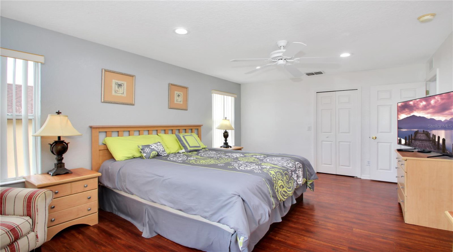 DAVENPORT, Florida 33897, 4 Bedrooms Bedrooms, ,3 BathroomsBathrooms,Residential,For Sale,LA MIRAGE,0,MFRO6334660