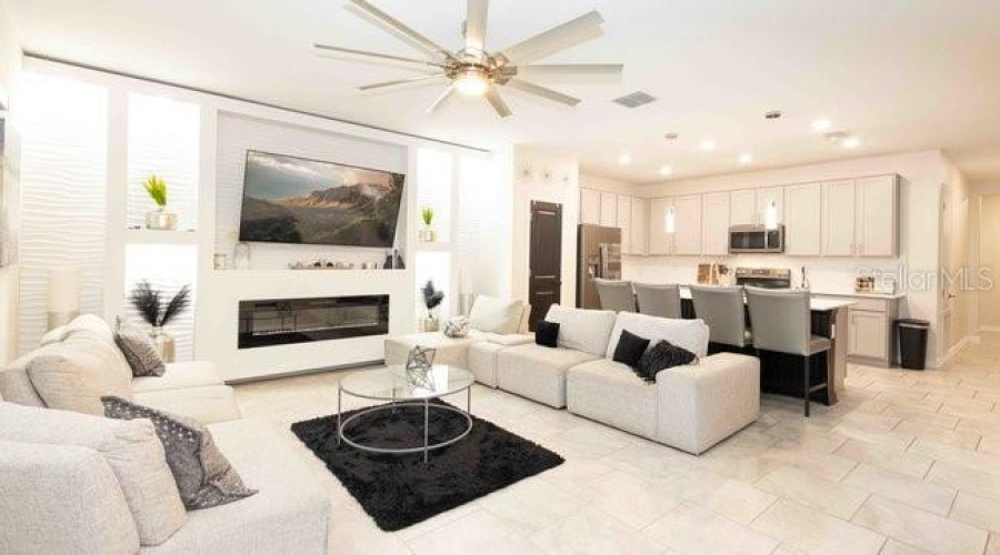 KISSIMMEE, Florida 34746, 5 Bedrooms Bedrooms, ,4 BathroomsBathrooms,Residential,For Sale,LIGHTERKNOT,0,MFRO6334705