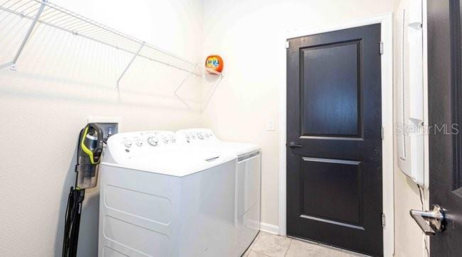 KISSIMMEE, Florida 34746, 5 Bedrooms Bedrooms, ,4 BathroomsBathrooms,Residential,For Sale,LIGHTERKNOT,0,MFRO6334705