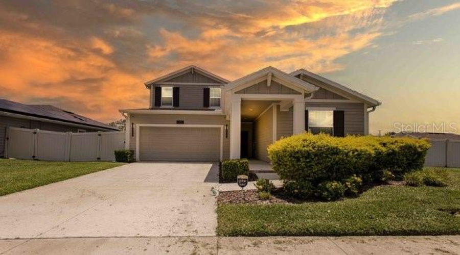 KISSIMMEE, Florida 34746, 5 Bedrooms Bedrooms, ,4 BathroomsBathrooms,Residential,For Sale,LIGHTERKNOT,0,MFRO6334705
