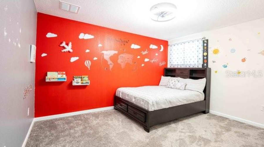 KISSIMMEE, Florida 34746, 5 Bedrooms Bedrooms, ,4 BathroomsBathrooms,Residential,For Sale,LIGHTERKNOT,0,MFRO6334705