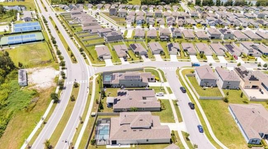 KISSIMMEE, Florida 34746, 5 Bedrooms Bedrooms, ,4 BathroomsBathrooms,Residential,For Sale,LIGHTERKNOT,0,MFRO6334705