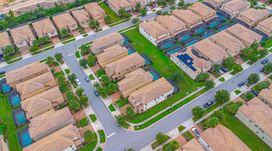 KISSIMMEE, Florida 34747, 5 Bedrooms Bedrooms, ,4 BathroomsBathrooms,Residential,For Sale,MUMBAI WAY,0,MFRO6334704