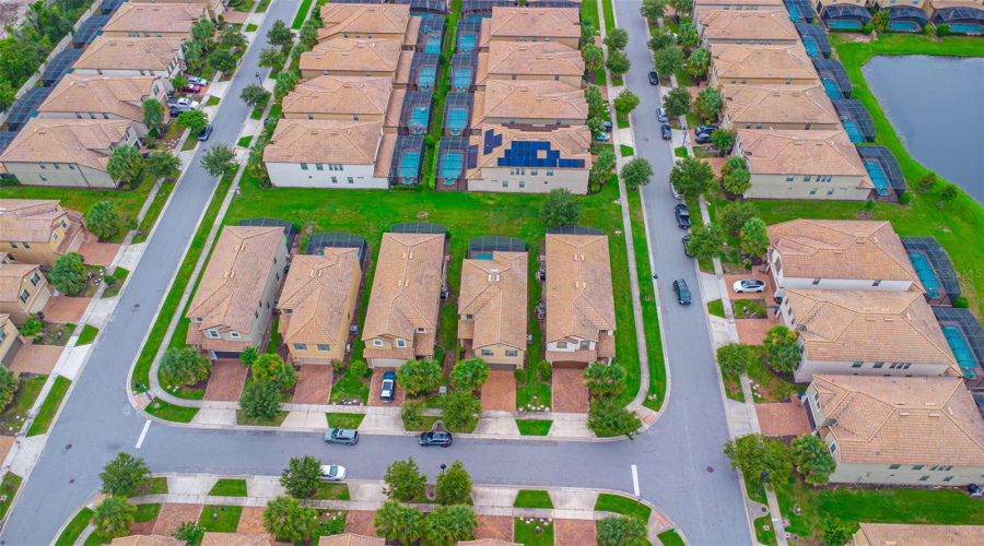 KISSIMMEE, Florida 34747, 5 Bedrooms Bedrooms, ,4 BathroomsBathrooms,Residential,For Sale,MUMBAI WAY,0,MFRO6334704