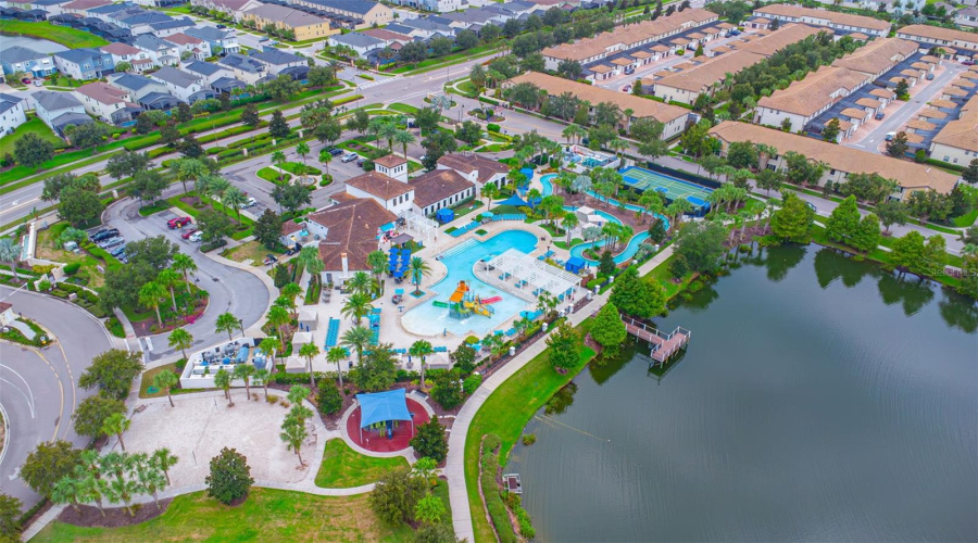 KISSIMMEE, Florida 34747, 5 Bedrooms Bedrooms, ,4 BathroomsBathrooms,Residential,For Sale,MUMBAI WAY,0,MFRO6334704