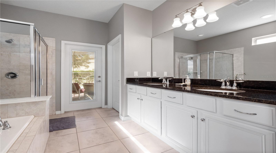 KISSIMMEE, Florida 34747, 8 Bedrooms Bedrooms, ,6 BathroomsBathrooms,Residential,For Sale,RHODES,0,MFRS5132455