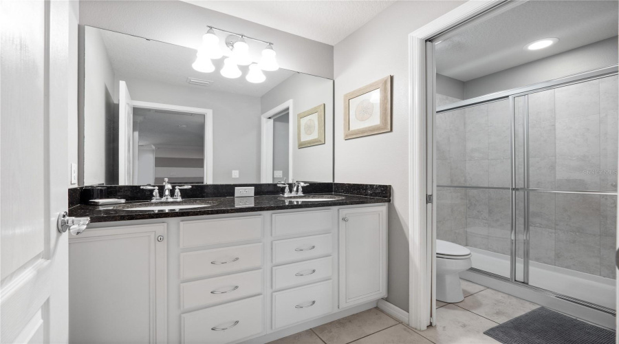KISSIMMEE, Florida 34747, 8 Bedrooms Bedrooms, ,6 BathroomsBathrooms,Residential,For Sale,RHODES,0,MFRS5132455