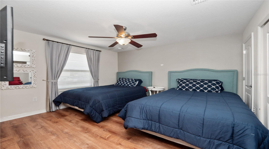 KISSIMMEE, Florida 34747, 8 Bedrooms Bedrooms, ,6 BathroomsBathrooms,Residential,For Sale,RHODES,0,MFRS5132455