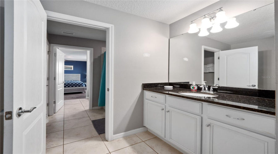 KISSIMMEE, Florida 34747, 8 Bedrooms Bedrooms, ,6 BathroomsBathrooms,Residential,For Sale,RHODES,0,MFRS5132455
