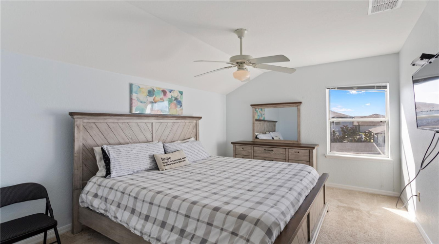 DAVENPORT, Florida 33837, 5 Bedrooms Bedrooms, ,3 BathroomsBathrooms,Residential,For Sale,CADIZ,0,MFRO6334751