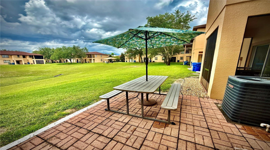 DAVENPORT, Florida 33897, 4 Bedrooms Bedrooms, ,3 BathroomsBathrooms,Residential,For Sale,CALABRIA,0,MFRO6334720