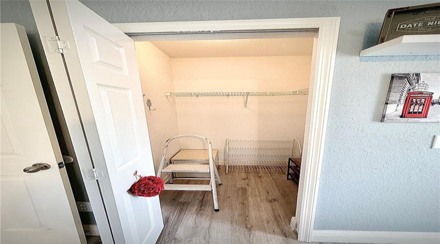 DAVENPORT, Florida 33897, 4 Bedrooms Bedrooms, ,3 BathroomsBathrooms,Residential,For Sale,CALABRIA,0,MFRO6334720