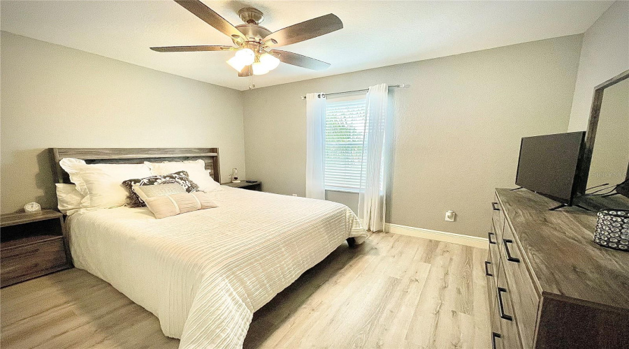 DAVENPORT, Florida 33897, 4 Bedrooms Bedrooms, ,3 BathroomsBathrooms,Residential,For Sale,CALABRIA,0,MFRO6334720