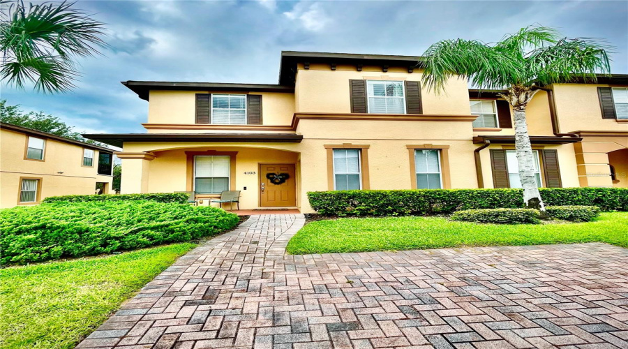 DAVENPORT, Florida 33897, 4 Bedrooms Bedrooms, ,3 BathroomsBathrooms,Residential,For Sale,CALABRIA,0,MFRO6334720