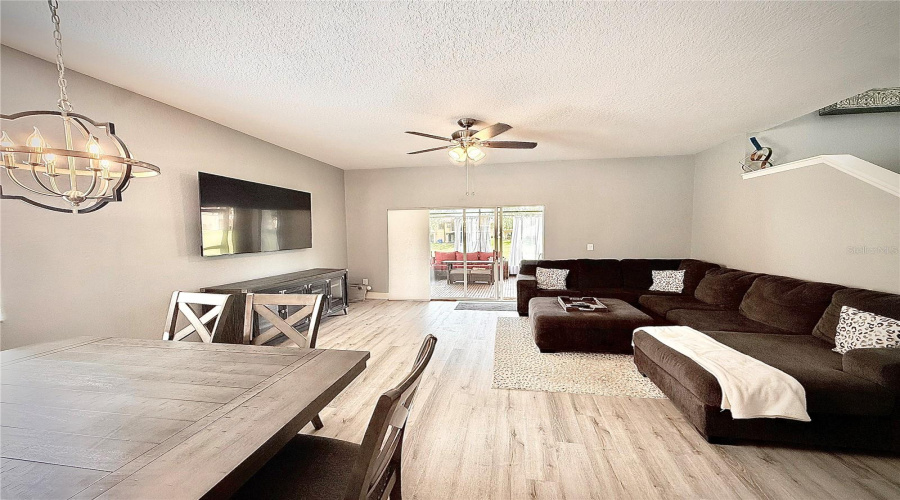 DAVENPORT, Florida 33897, 4 Bedrooms Bedrooms, ,3 BathroomsBathrooms,Residential,For Sale,CALABRIA,0,MFRO6334720