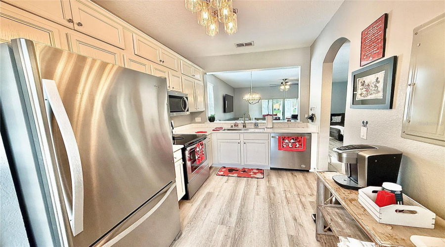 DAVENPORT, Florida 33897, 4 Bedrooms Bedrooms, ,3 BathroomsBathrooms,Residential,For Sale,CALABRIA,0,MFRO6334720