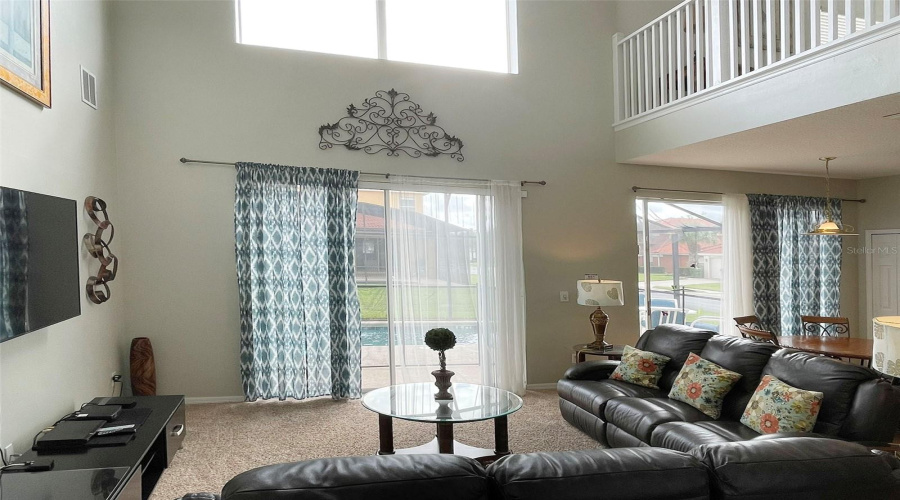 DAVENPORT, Florida 33897, 6 Bedrooms Bedrooms, ,4 BathroomsBathrooms,Residential,For Sale,SEVILLA,0,MFRS5113669