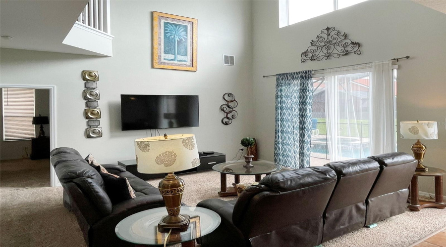 DAVENPORT, Florida 33897, 6 Bedrooms Bedrooms, ,4 BathroomsBathrooms,Residential,For Sale,SEVILLA,0,MFRS5113669