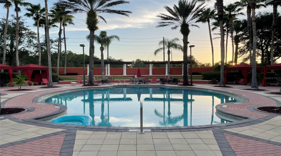 DAVENPORT, Florida 33897, 6 Bedrooms Bedrooms, ,4 BathroomsBathrooms,Residential,For Sale,SEVILLA,0,MFRS5113669
