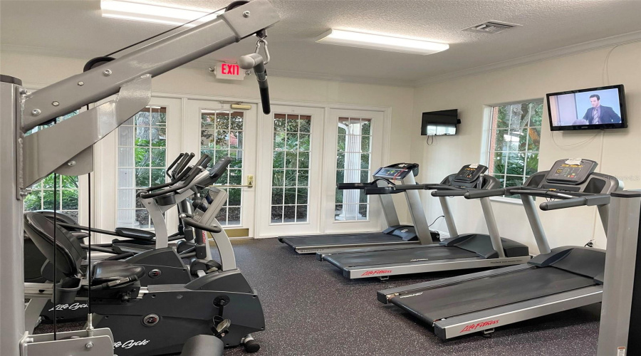 DAVENPORT, Florida 33897, 6 Bedrooms Bedrooms, ,4 BathroomsBathrooms,Residential,For Sale,SEVILLA,0,MFRS5113669