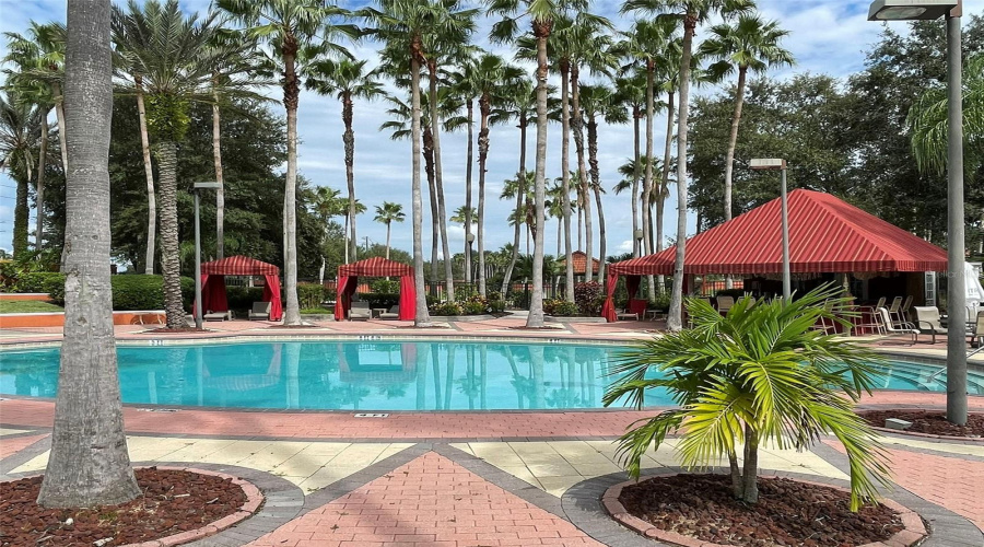 DAVENPORT, Florida 33897, 6 Bedrooms Bedrooms, ,4 BathroomsBathrooms,Residential,For Sale,SEVILLA,0,MFRS5113669
