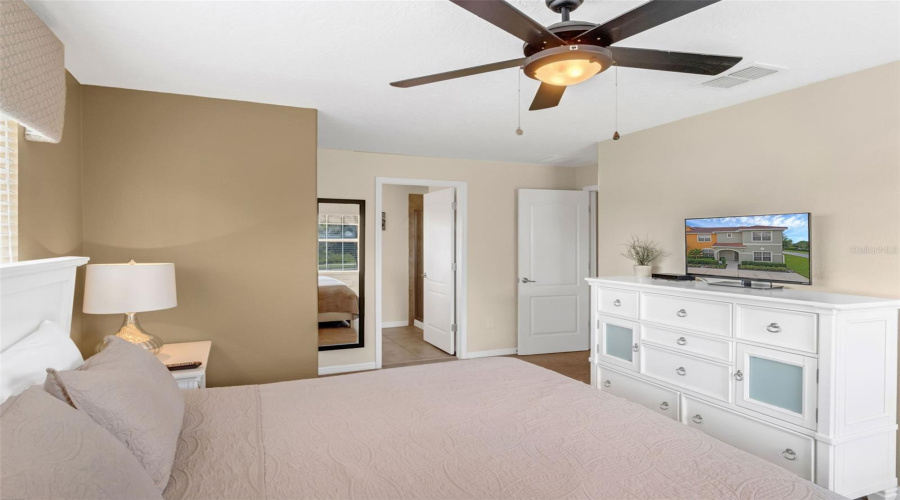 KISSIMMEE, Florida 34747, 5 Bedrooms Bedrooms, ,4 BathroomsBathrooms,Residential,For Sale,MAJESTY PALM,0,MFRS5132510