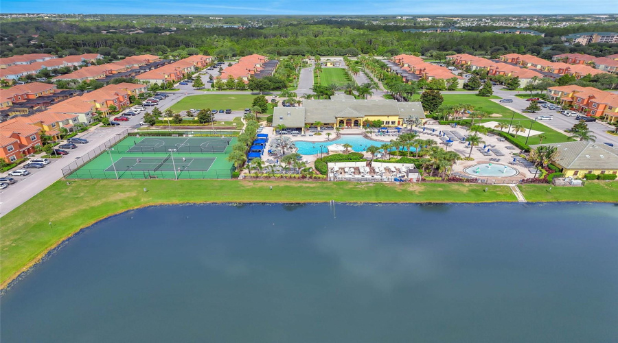 KISSIMMEE, Florida 34747, 5 Bedrooms Bedrooms, ,4 BathroomsBathrooms,Residential,For Sale,MAJESTY PALM,0,MFRS5132510