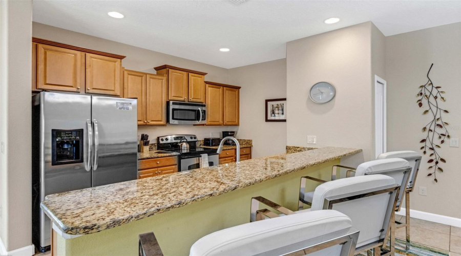 KISSIMMEE, Florida 34747, 5 Bedrooms Bedrooms, ,4 BathroomsBathrooms,Residential,For Sale,MAJESTY PALM,0,MFRS5132510