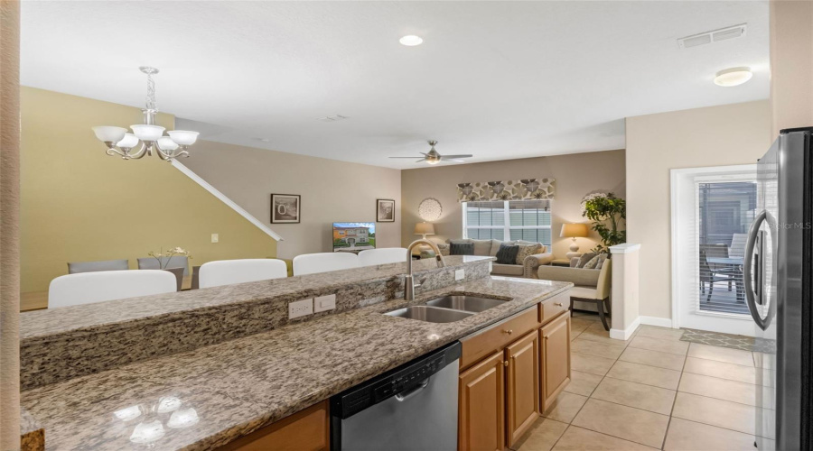 KISSIMMEE, Florida 34747, 5 Bedrooms Bedrooms, ,4 BathroomsBathrooms,Residential,For Sale,MAJESTY PALM,0,MFRS5132510