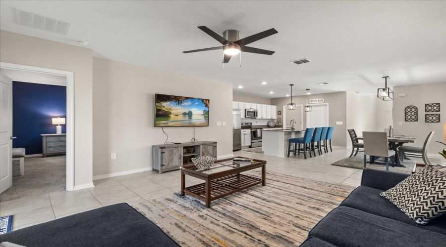 KISSIMMEE, Florida 34746, 5 Bedrooms Bedrooms, ,2 BathroomsBathrooms,Residential,For Sale,BABBLING BROOK,0,MFRO6334916