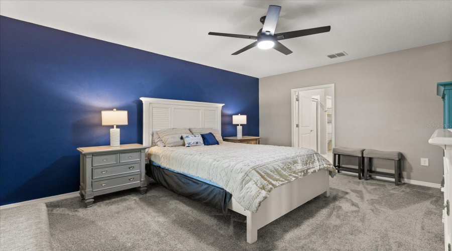 KISSIMMEE, Florida 34746, 5 Bedrooms Bedrooms, ,2 BathroomsBathrooms,Residential,For Sale,BABBLING BROOK,0,MFRO6334916