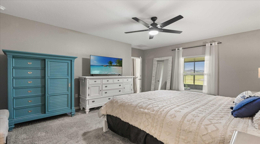 KISSIMMEE, Florida 34746, 5 Bedrooms Bedrooms, ,2 BathroomsBathrooms,Residential,For Sale,BABBLING BROOK,0,MFRO6334916