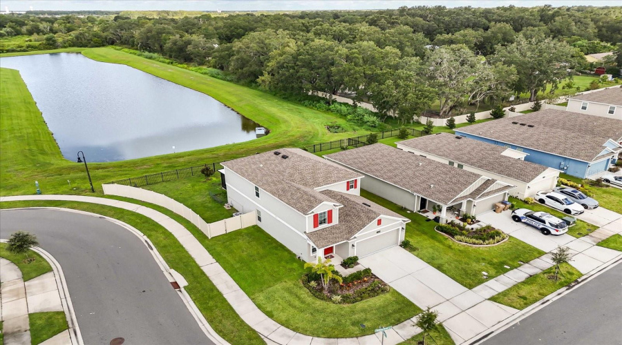 KISSIMMEE, Florida 34746, 5 Bedrooms Bedrooms, ,2 BathroomsBathrooms,Residential,For Sale,BABBLING BROOK,0,MFRO6334916
