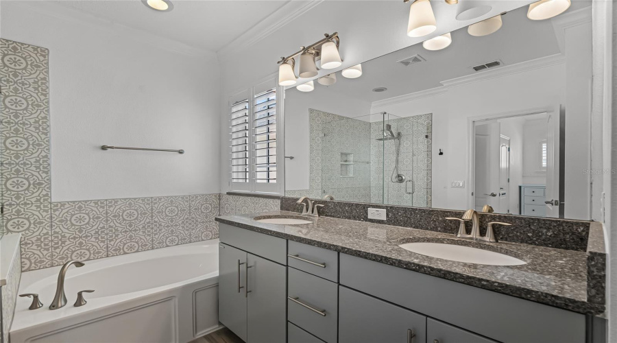 CELEBRATION, Florida 34747, 3 Bedrooms Bedrooms, ,2 BathroomsBathrooms,Residential,For Sale,RESOLUTE,0,MFRO6334856