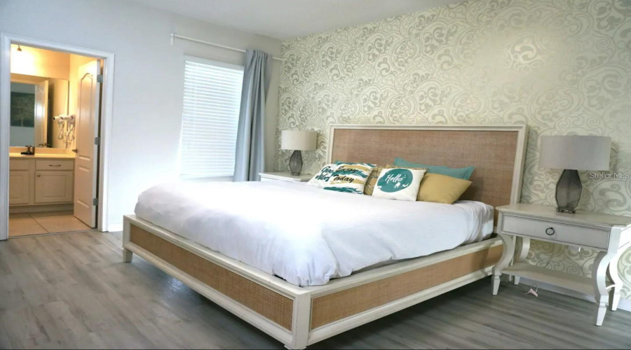 KISSIMMEE, Florida 34746, 8 Bedrooms Bedrooms, ,6 BathroomsBathrooms,Residential,For Sale,SHIVA,0,MFRO6295624
