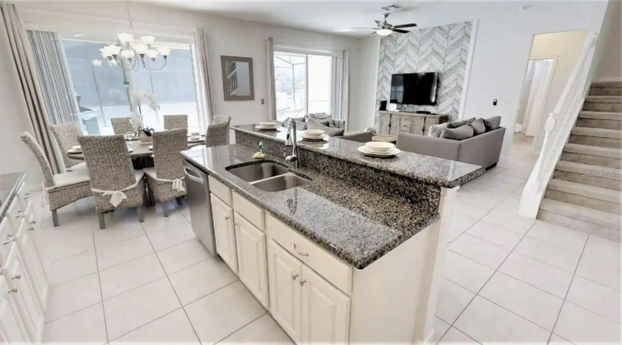 KISSIMMEE, Florida 34746, 8 Bedrooms Bedrooms, ,6 BathroomsBathrooms,Residential,For Sale,SHIVA,0,MFRO6295624
