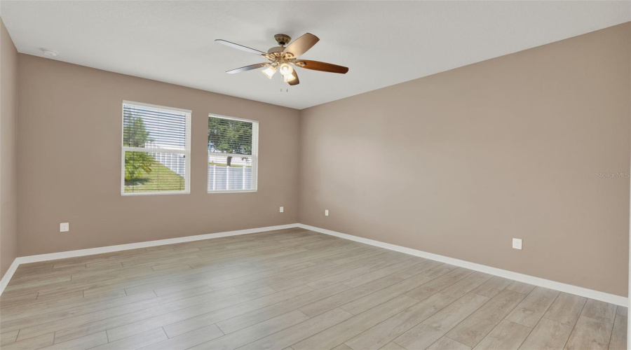DAVENPORT, Florida 33837, 4 Bedrooms Bedrooms, ,2 BathroomsBathrooms,Residential,For Sale,BRIDGEFORD CROSSING,0,MFRO6334955