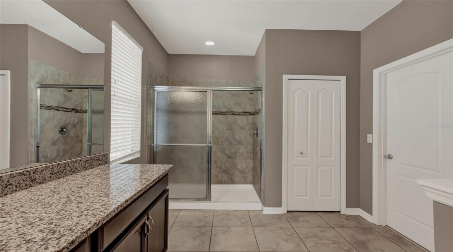 DAVENPORT, Florida 33837, 4 Bedrooms Bedrooms, ,2 BathroomsBathrooms,Residential,For Sale,BRIDGEFORD CROSSING,0,MFRO6334955