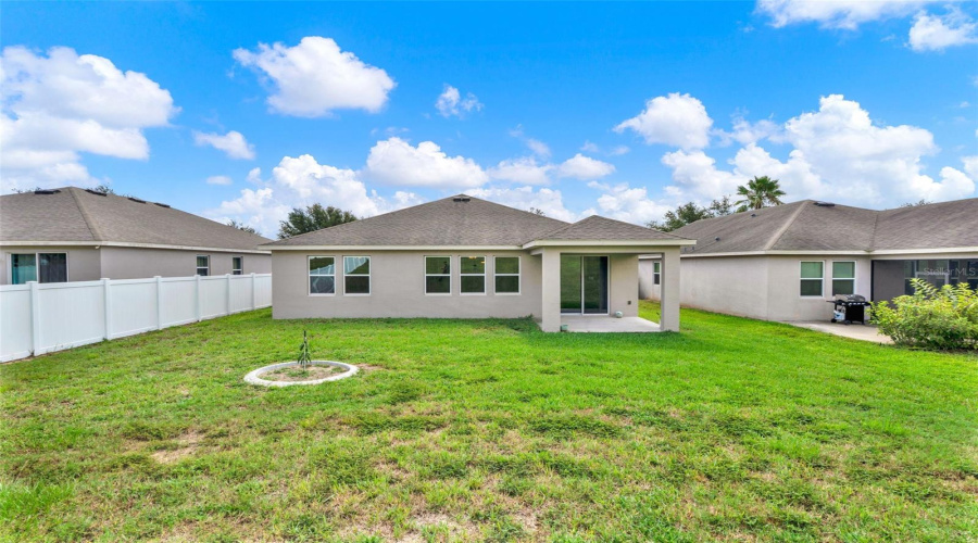 DAVENPORT, Florida 33837, 4 Bedrooms Bedrooms, ,2 BathroomsBathrooms,Residential,For Sale,BRIDGEFORD CROSSING,0,MFRO6334955