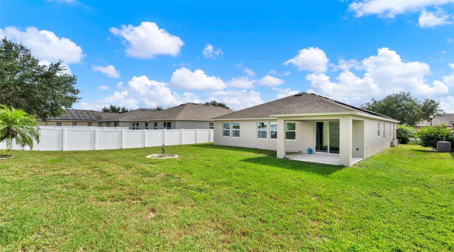 DAVENPORT, Florida 33837, 4 Bedrooms Bedrooms, ,2 BathroomsBathrooms,Residential,For Sale,BRIDGEFORD CROSSING,0,MFRO6334955