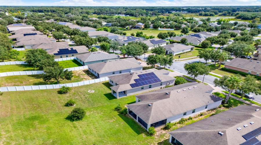 DAVENPORT, Florida 33837, 4 Bedrooms Bedrooms, ,2 BathroomsBathrooms,Residential,For Sale,BRIDGEFORD CROSSING,0,MFRO6334955