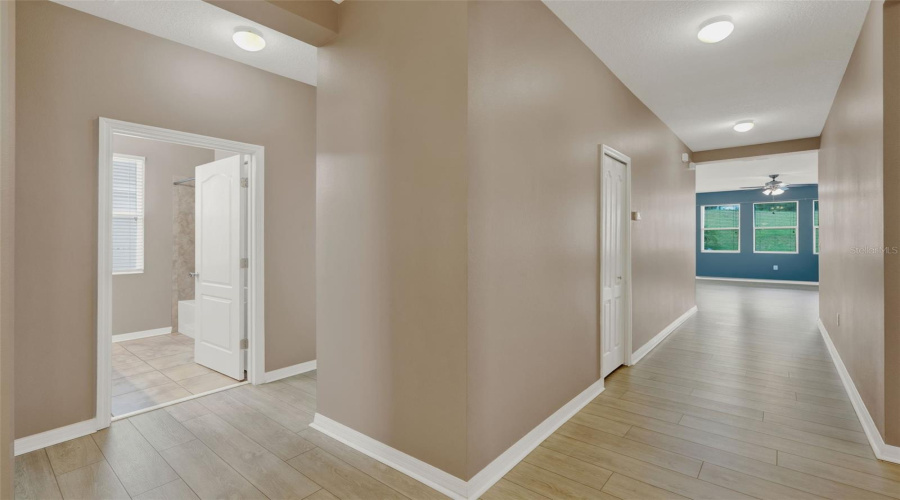 DAVENPORT, Florida 33837, 4 Bedrooms Bedrooms, ,2 BathroomsBathrooms,Residential,For Sale,BRIDGEFORD CROSSING,0,MFRO6334955