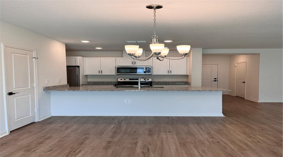 DAVENPORT, Florida 33896, 3 Bedrooms Bedrooms, ,2 BathroomsBathrooms,Residential,For Sale,WESTSIDE HILLS,0,MFRS5132607